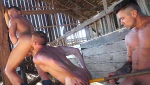 FalconStudios.com: Bodybuilder Brandon Wilde anal double