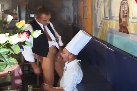 Chef plows Daddy Waiter bare